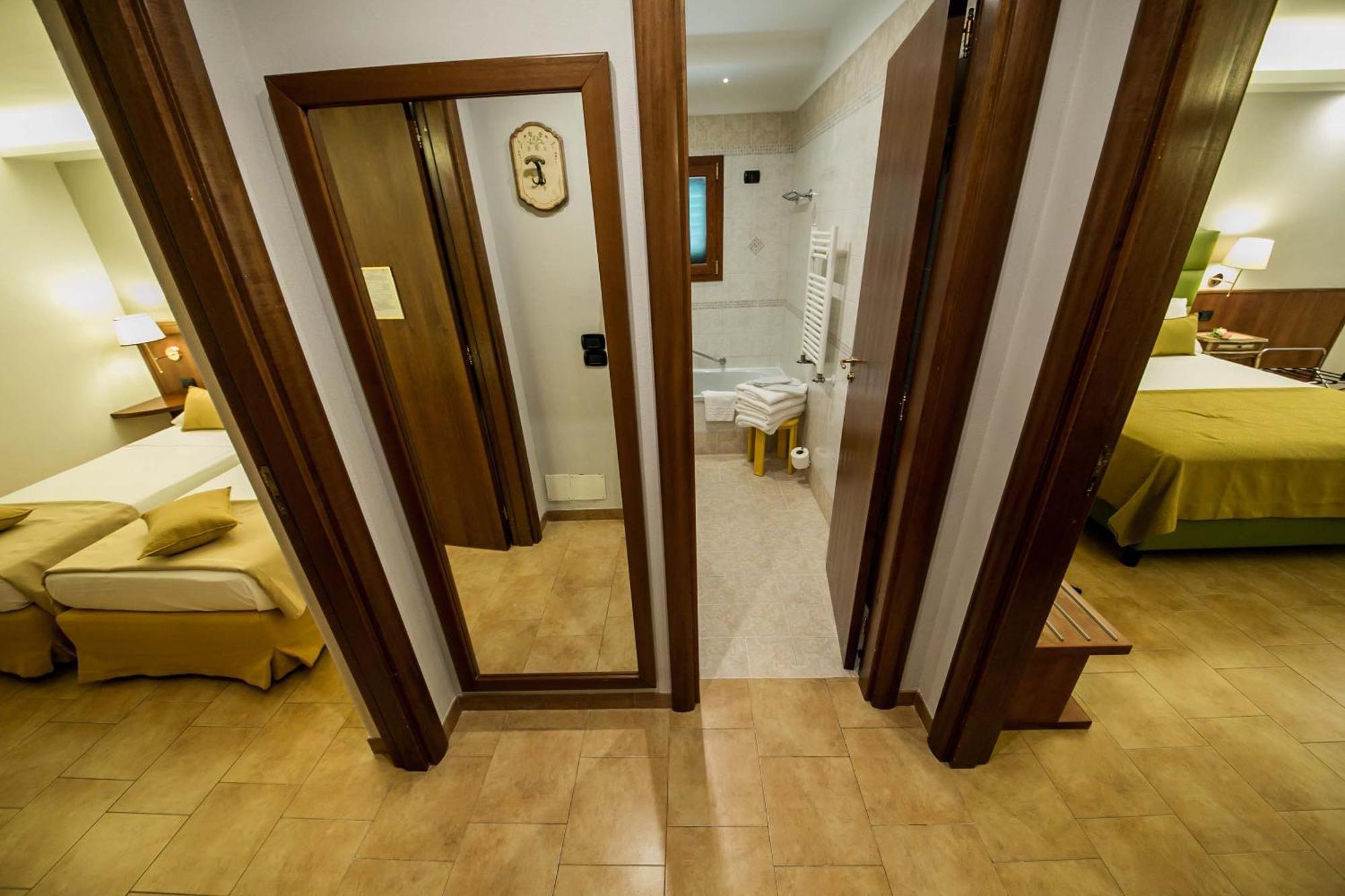 Montespina Park Hotel Νάπολη Δωμάτιο φωτογραφία